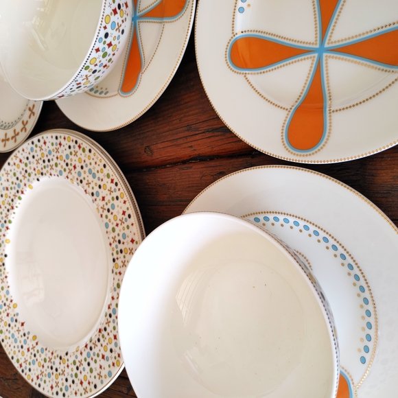 Colorful Patterned Dinnerware Set - Picture 3 of 7